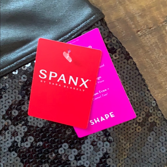 *SOLD OUT * Spanx sequin leggings - Picture 3 of 5